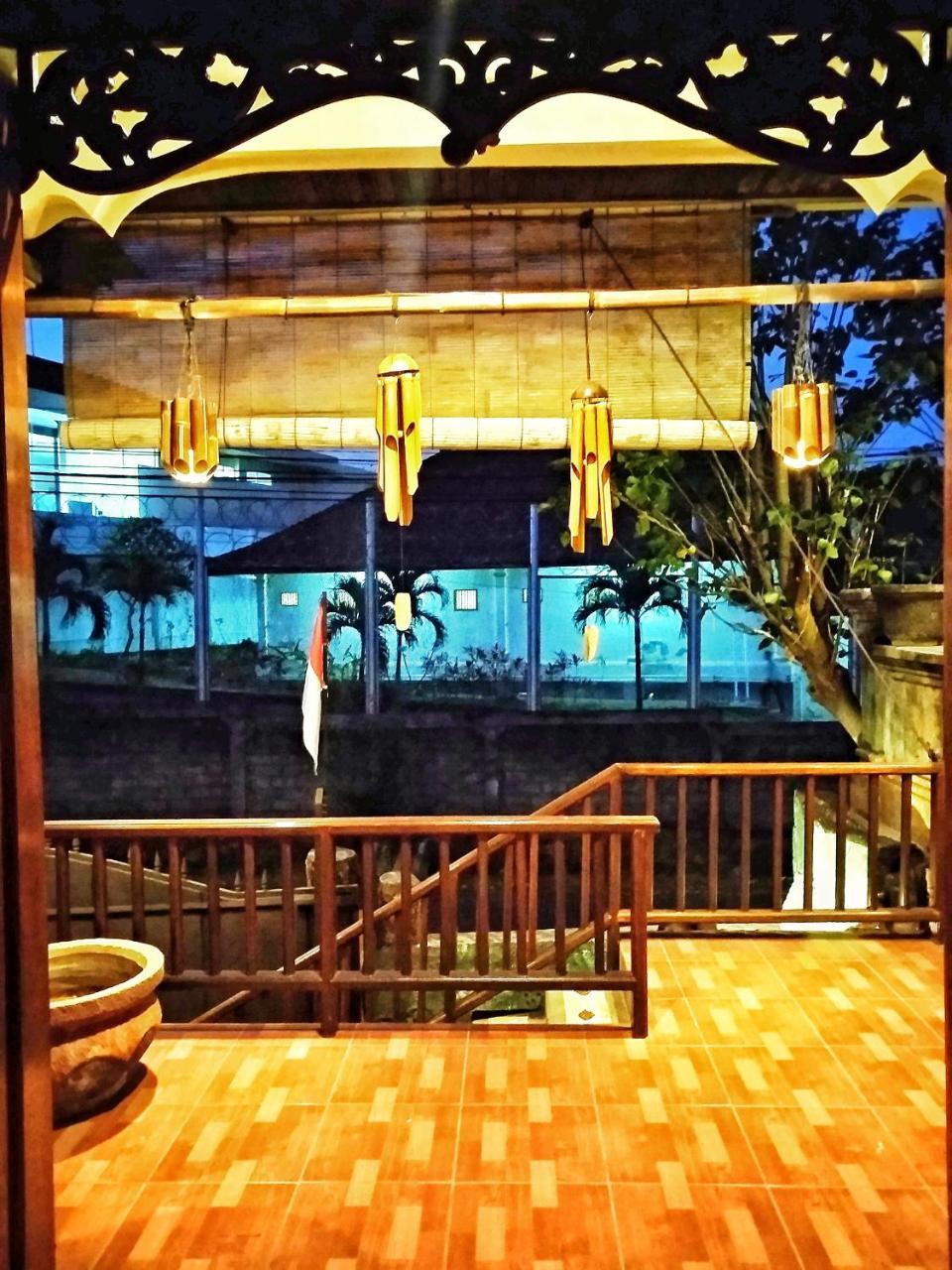 Bunk'D Backpackers Villa Jimbaran Екстериор снимка