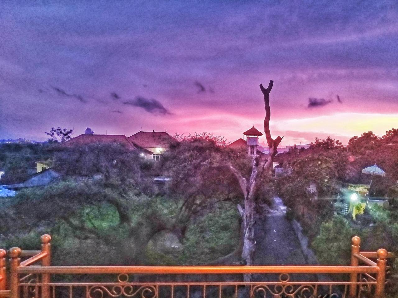 Bunk'D Backpackers Villa Jimbaran Екстериор снимка