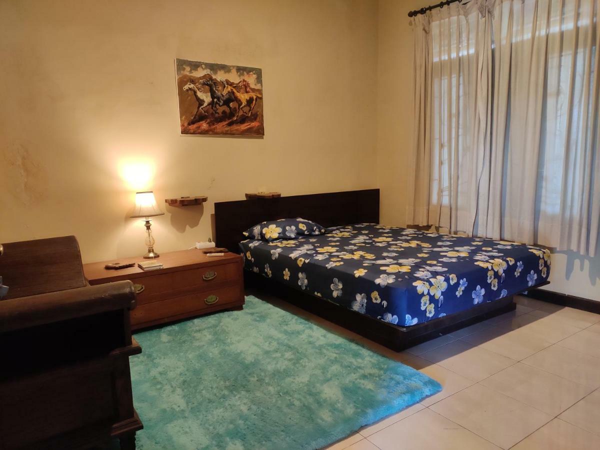 Bunk'D Backpackers Villa Jimbaran Екстериор снимка
